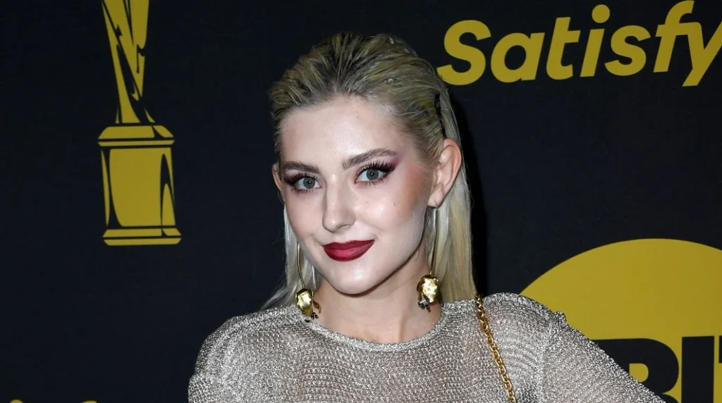 Who Is Eva Elfie? Full Bio, Age, Career & Net Worth 2026