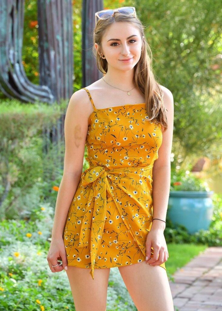 Penelope Kay: Biography, Age, Net Worth & Career 2026