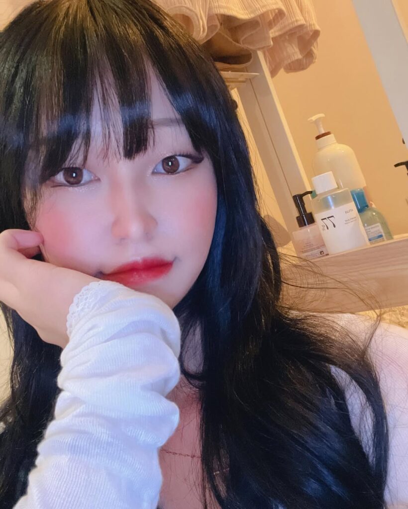 Yuyuhwa: Age, Career, Net Worth & Real Story 2026