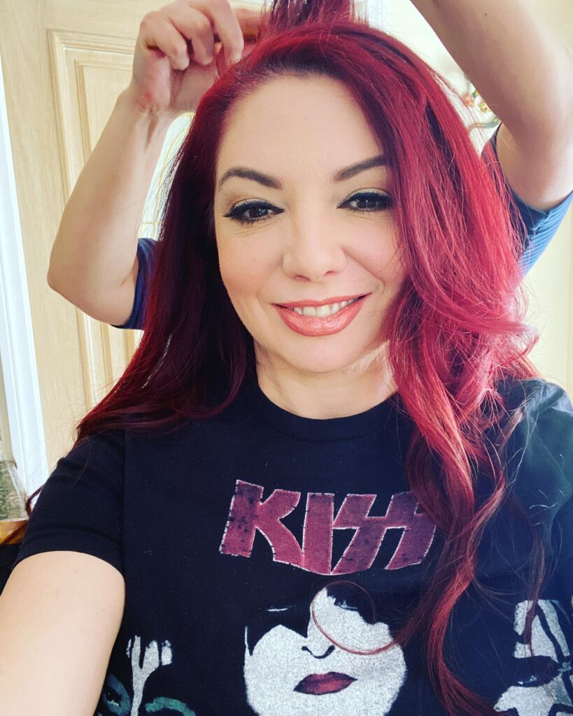 Kiki Daire Biography: Age, Career & Net Worth