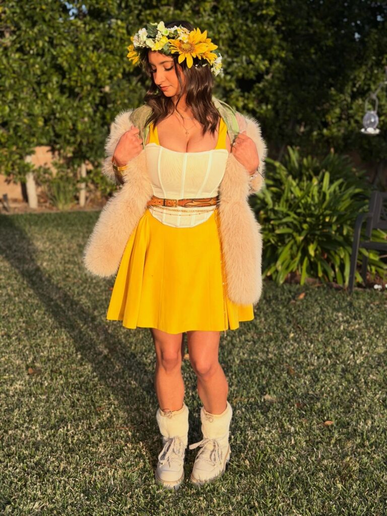 Hailey Rose: Biography, Age, Career, Height & Net Worth