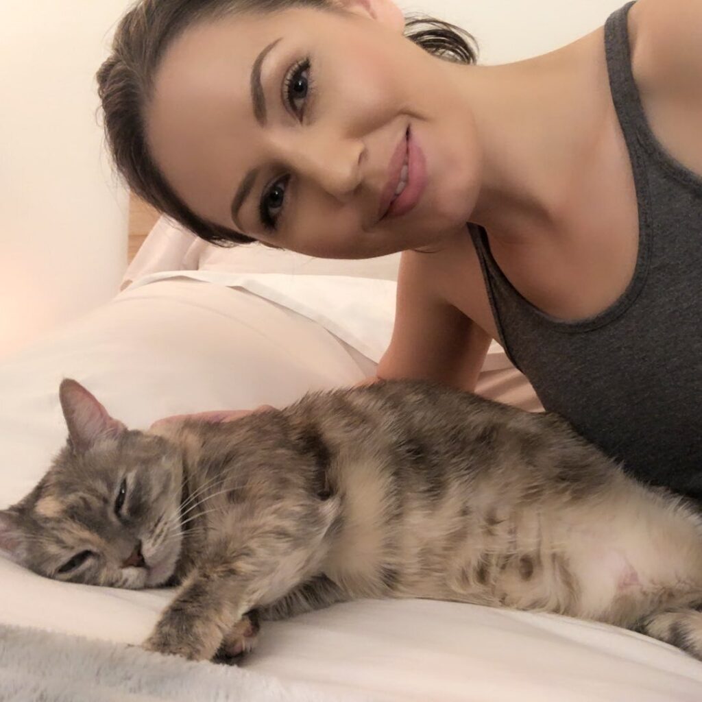 Sarah Shevon: Age, Career, Lifestyle & Net Worth Revealed