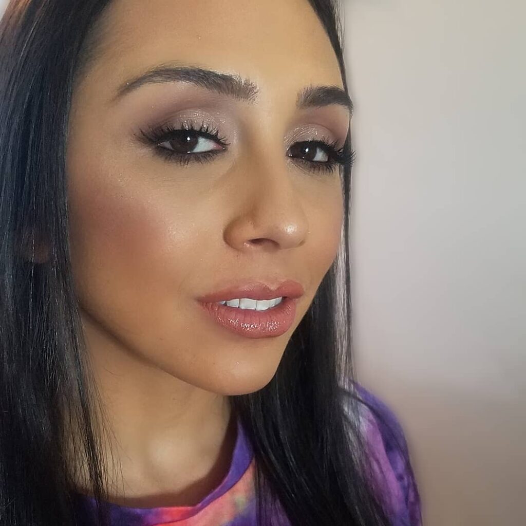 Lilly Hall Wiki, Age, Career Highlights, Net Worth & Facts