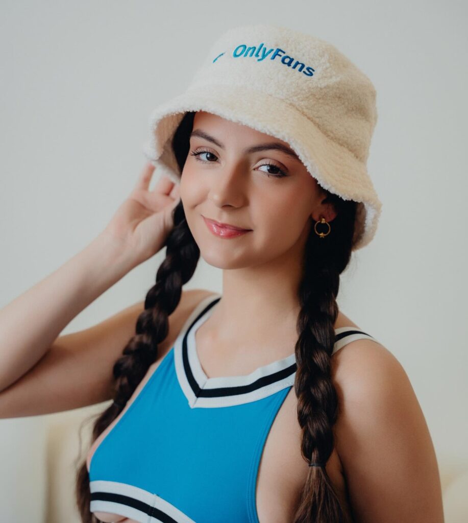 Who Is Serena Hill? Biography, Age, Career, Height & Net Worth