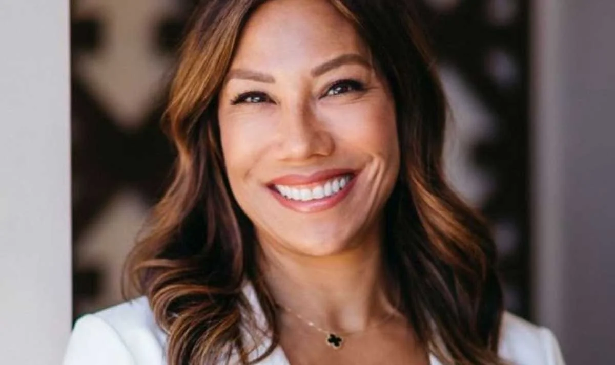 Stephanie Sarkisian: Age, Career & Net Worth 2026