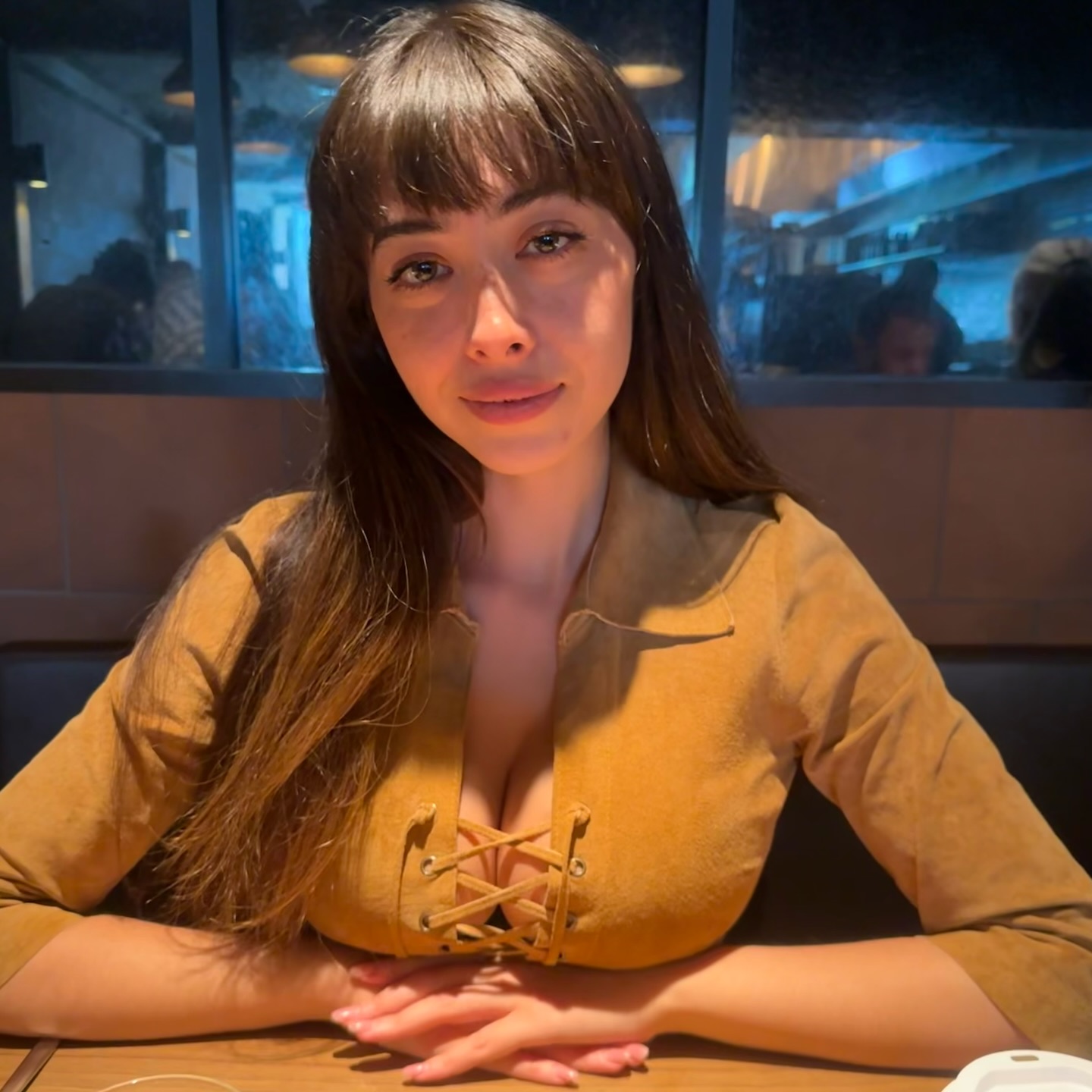 Chloe Surreal Bio/Wiki 2026: Age, Height, Career & Net Worth Breakdown