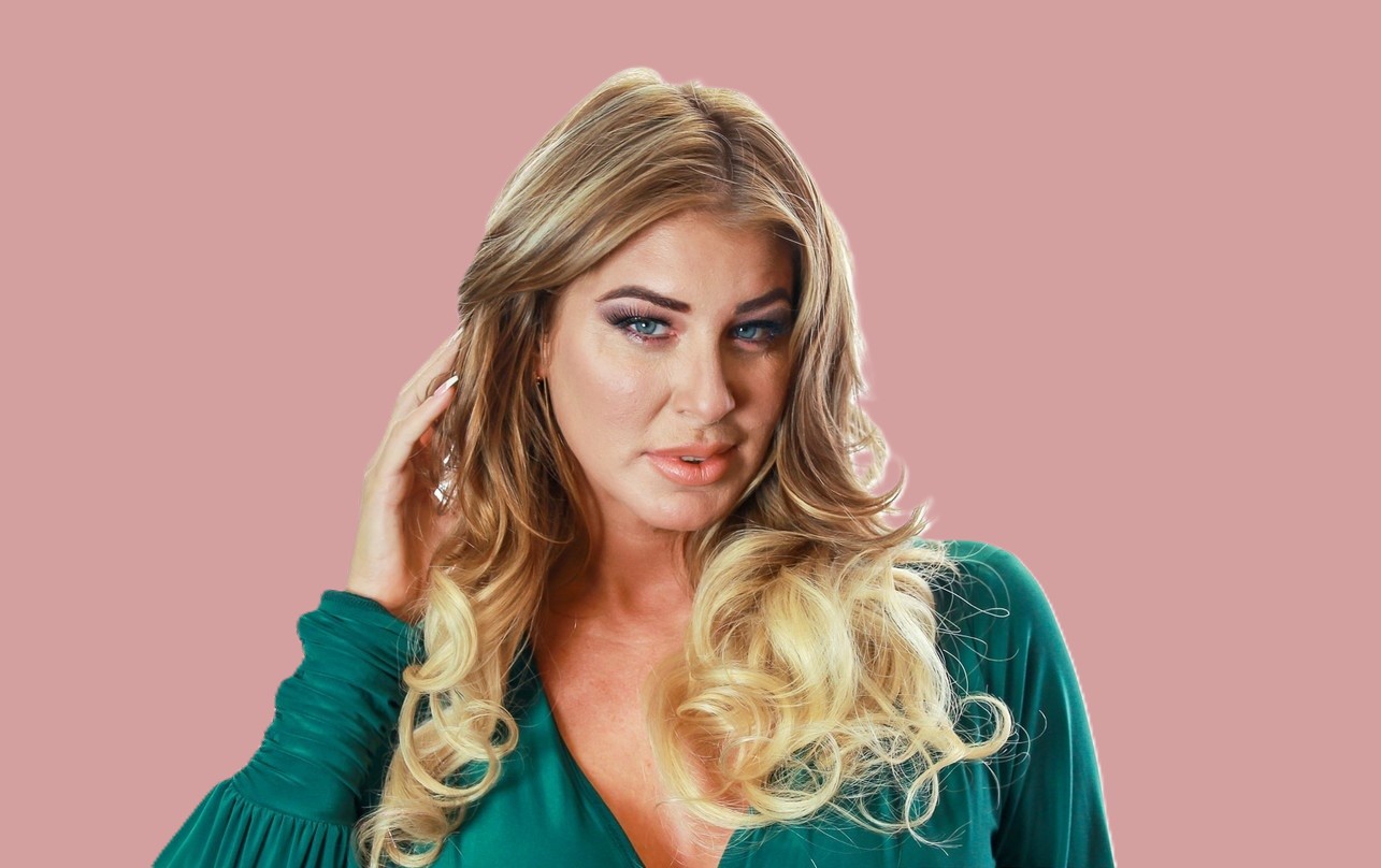 Lolly Dames Biography: Age, Career, Net Worth & More