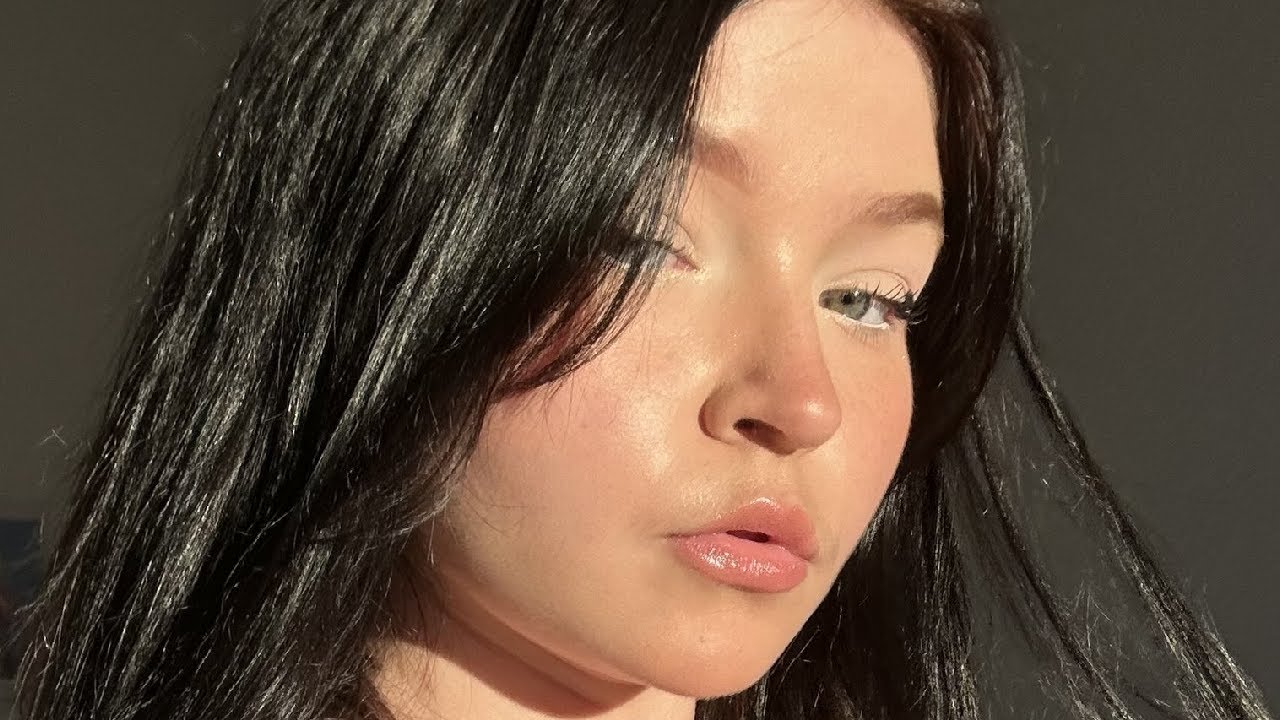 Virgin Butterfly: Biography, Age, Career & Net Worth